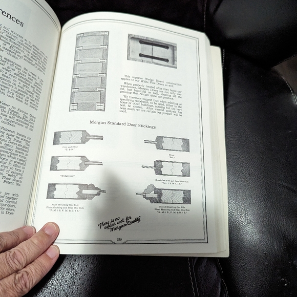 COPY - Lee Valley. Book. Homes & Interiors of the 1920. Restoration Guide. - Picture 12 of 15